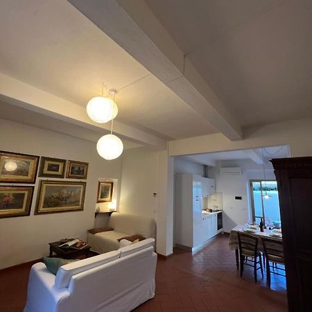 Appartamento Toscano Accogliente Флоренция Екстериор снимка
